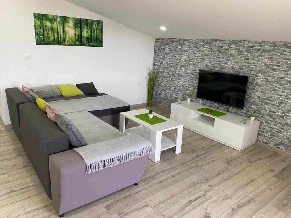 Beach Apartment Andela Kaštela Exterior foto