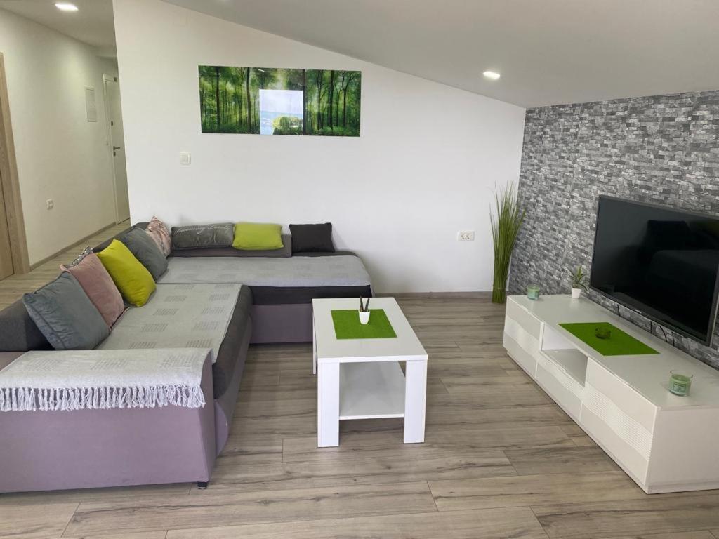 Beach Apartment Andela Kaštela Exterior foto