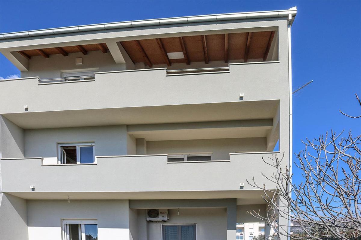 Beach Apartment Andela Kaštela Exterior foto
